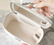 CC VANITY CASE 17 WHITE LAMBSKIN SILVER HARDWARE