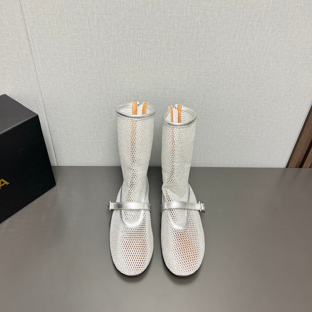 ALAIA SHORT BOOTS IN SILVER MESH FISHNET