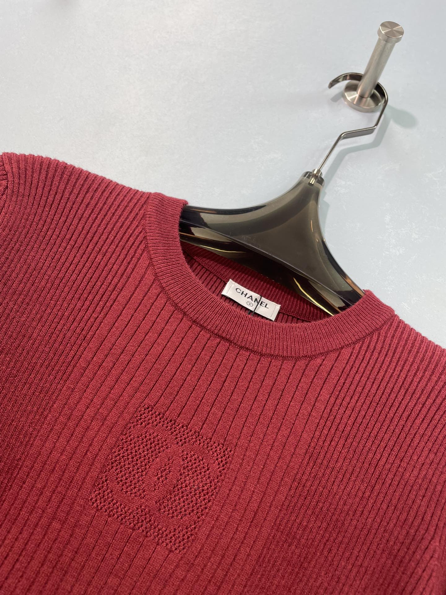CHANEL 26S LONG-SLEEVE KNIT TOP 1704
