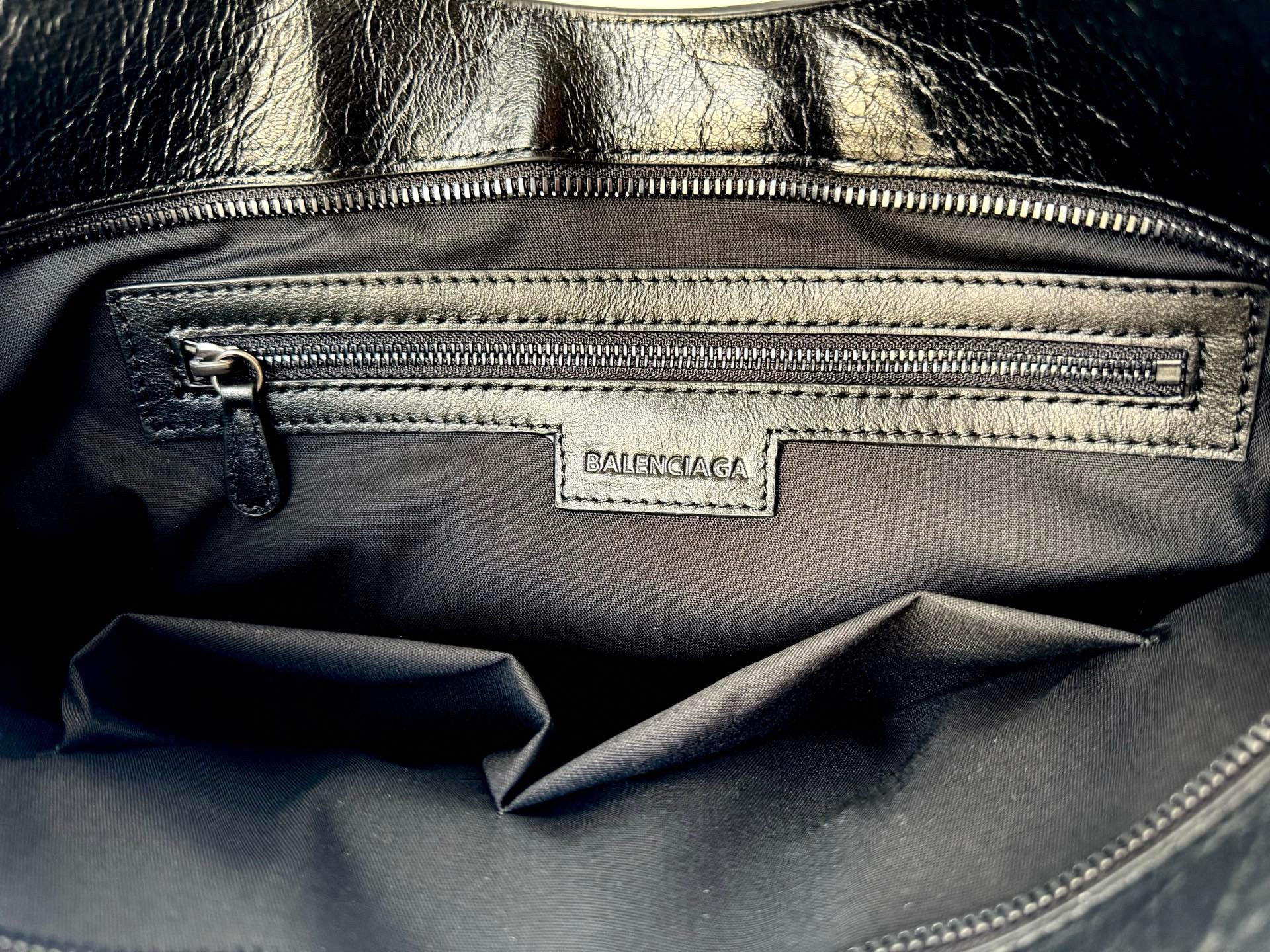 LE CITY BAG IN BLACK LEATHER