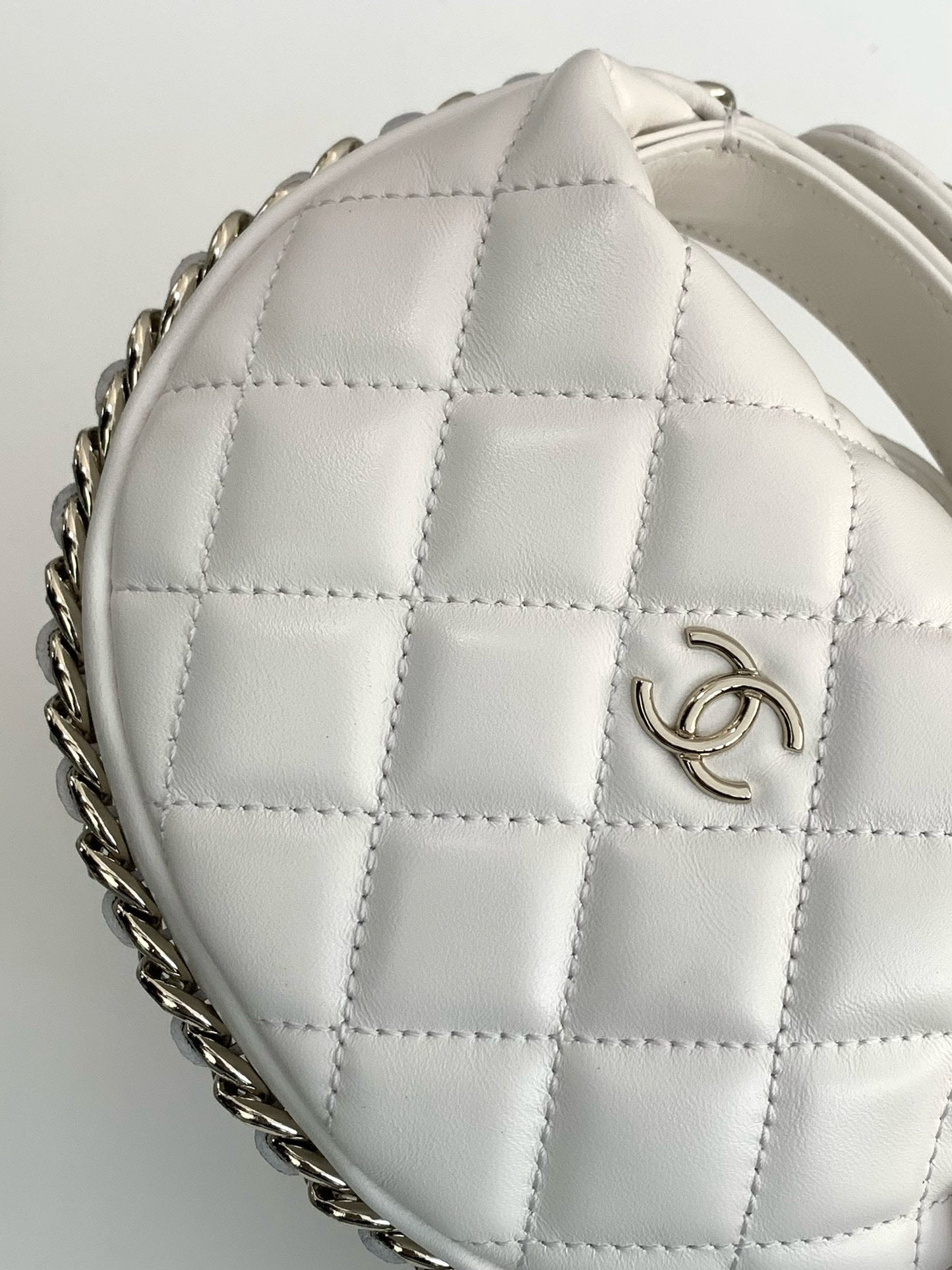 MINI HOBO BAG 16 IN WHITE LAMBSKIN