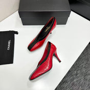 CHANEL 26S SQUARE-TOE PUMP IN RED CROCODILE-EMBOSSED LAMBSKIN WITH WHITE TRIM