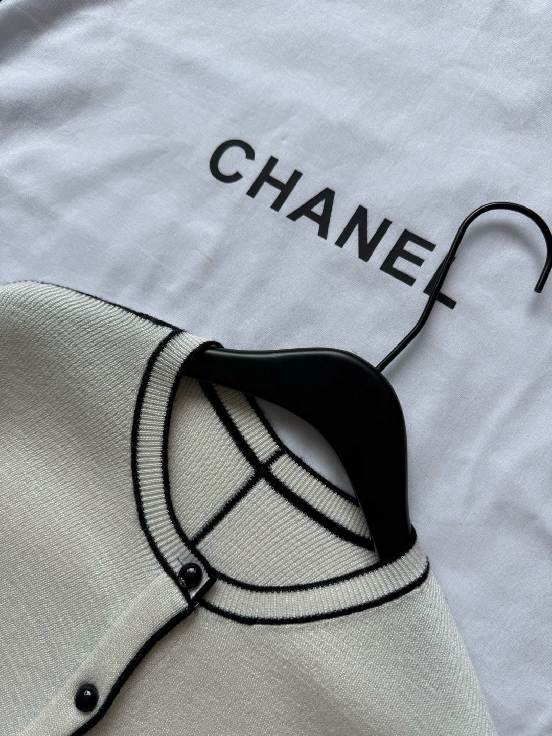 CHANEL 26S KNIT CARDIGAN 1779