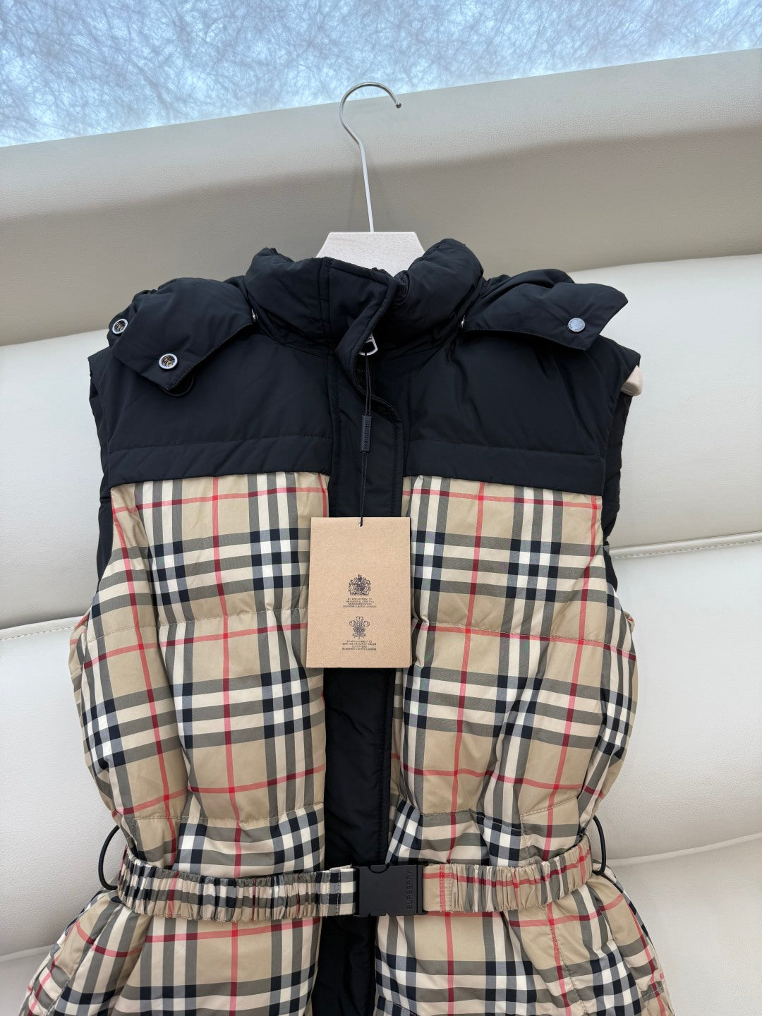 BURBERRY 25S PUFFER VEST 150