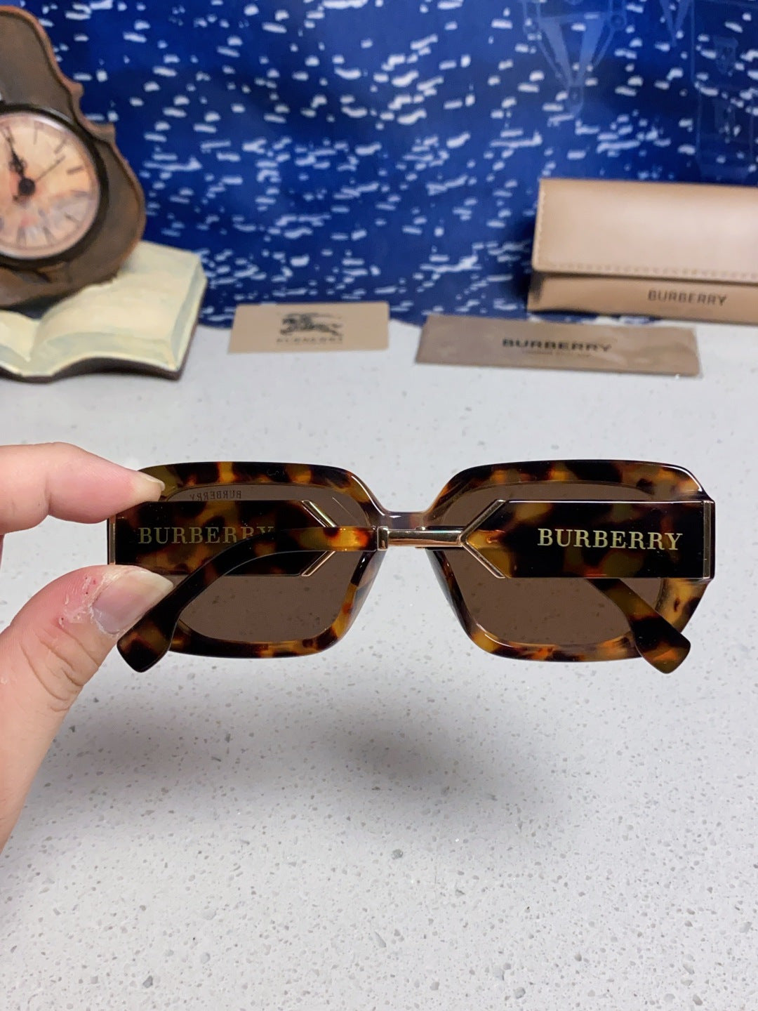 BURBERRY 26S SQUARE GEOMETRIC FRAME IN ACETATE 402987