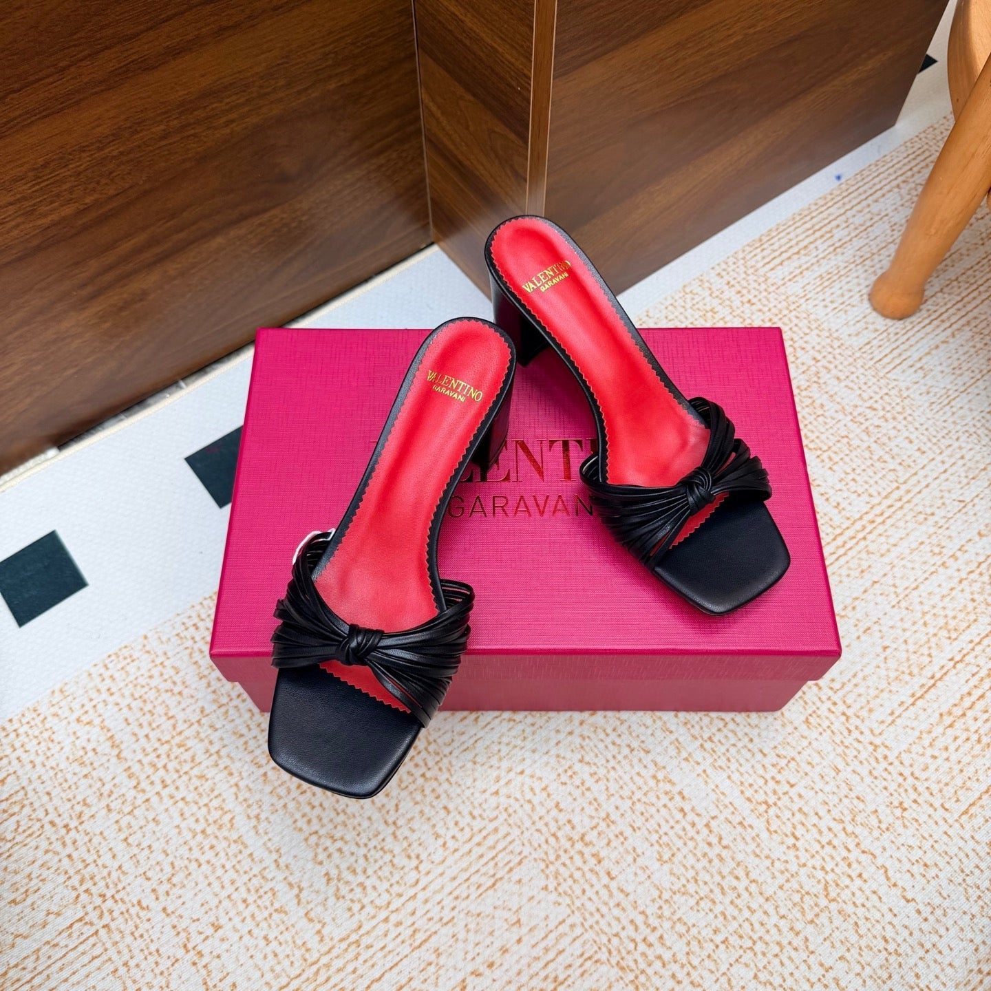 VALENTINO 26S BLOCK-HEEL SANDALS 65 MM IN BLACK CALFSKIN