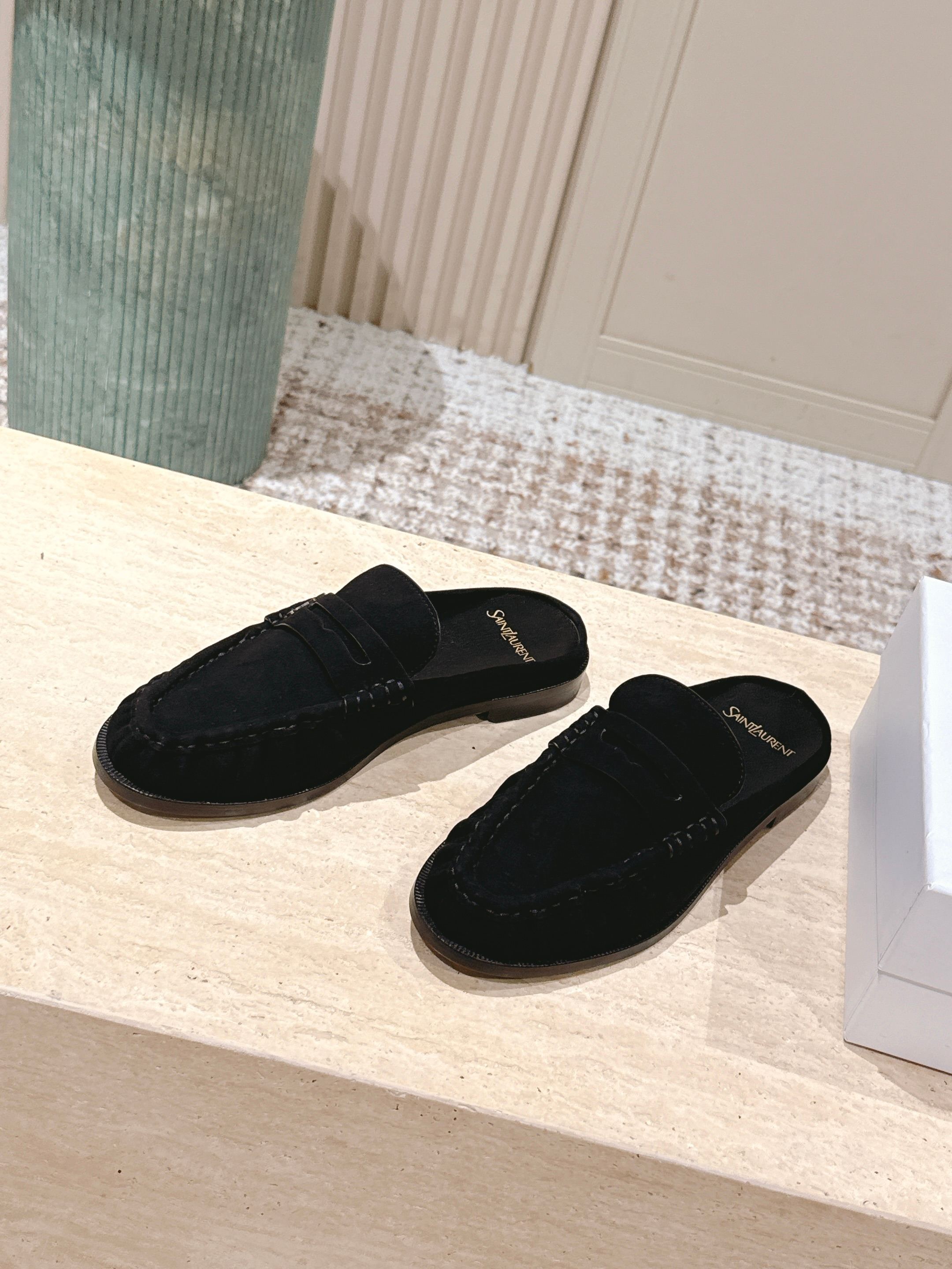 YSL 25S LOAFER MULE IN BLACK SUEDE