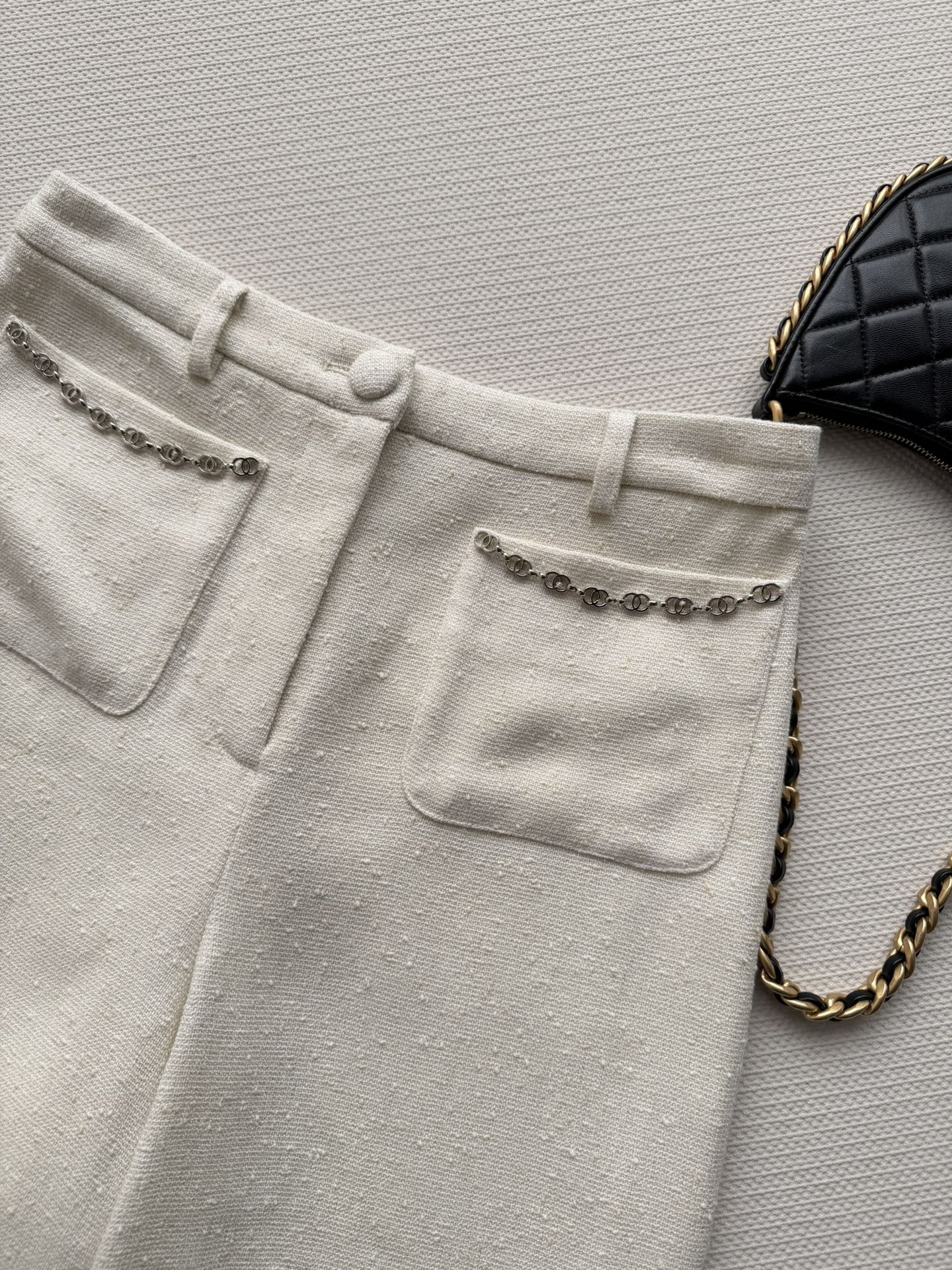 CHANEL 26S FLARED PANTS 711