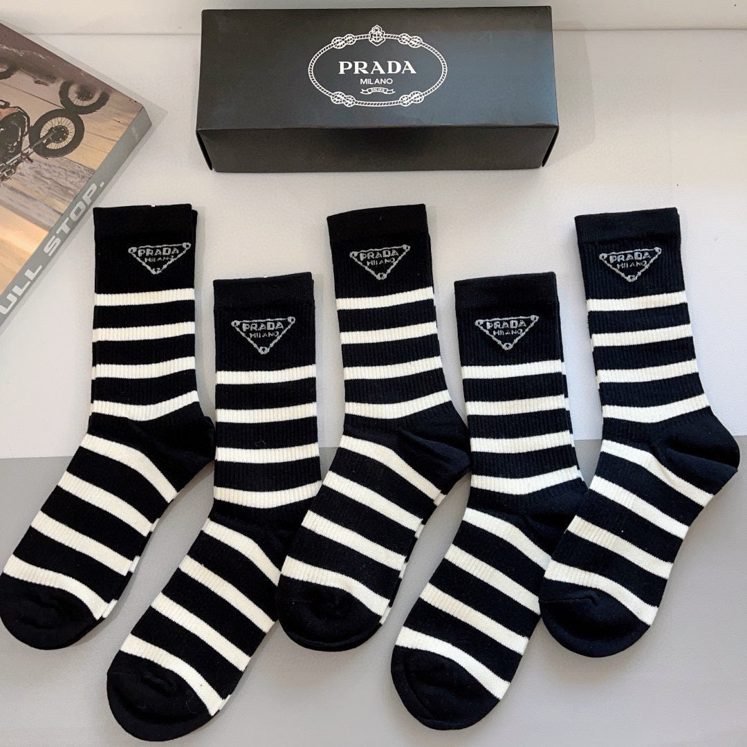 PRADA 26S CREW SOCKS 549153 (1 BOX)
