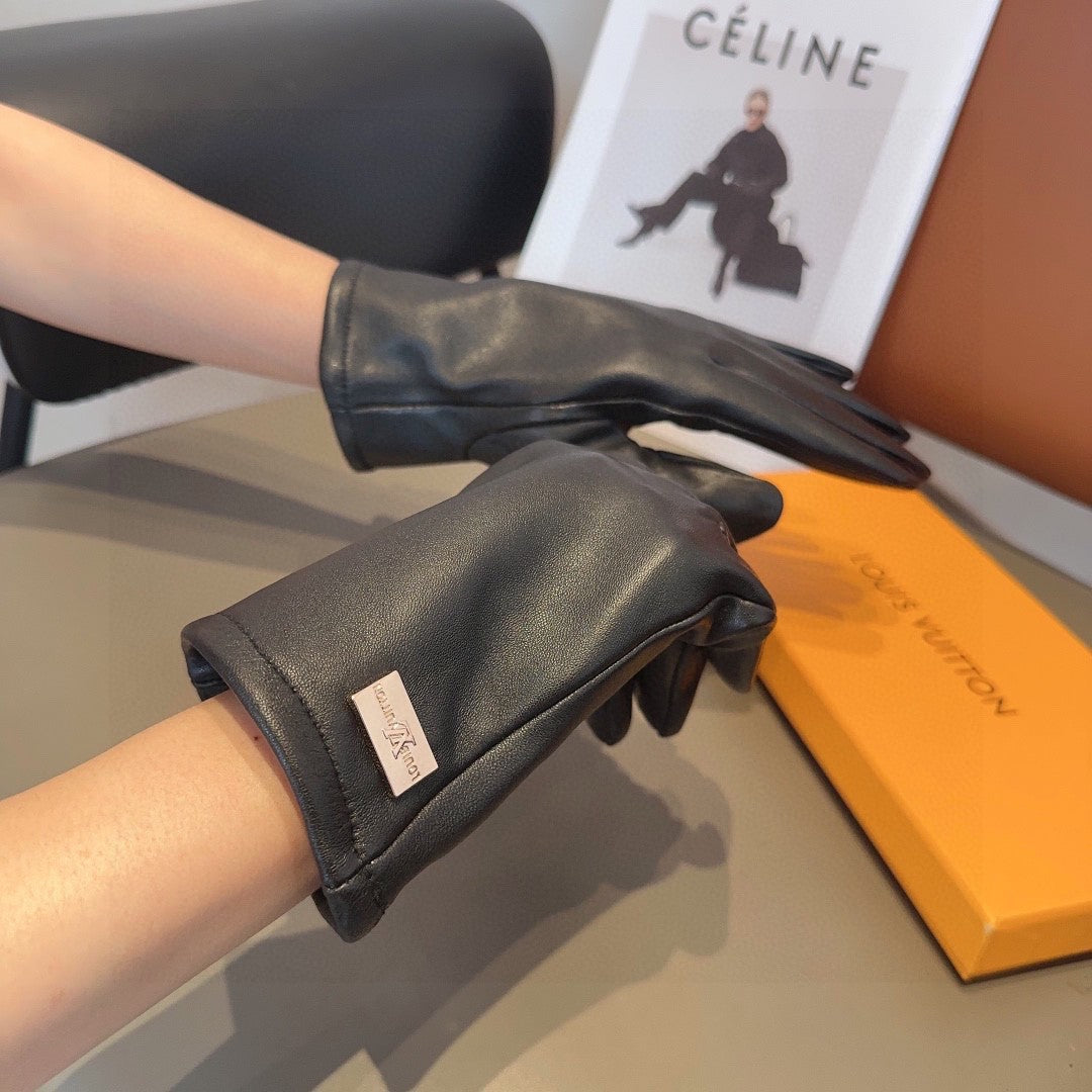 LV GLOVES IN BLACK LAMBSKIN 463894