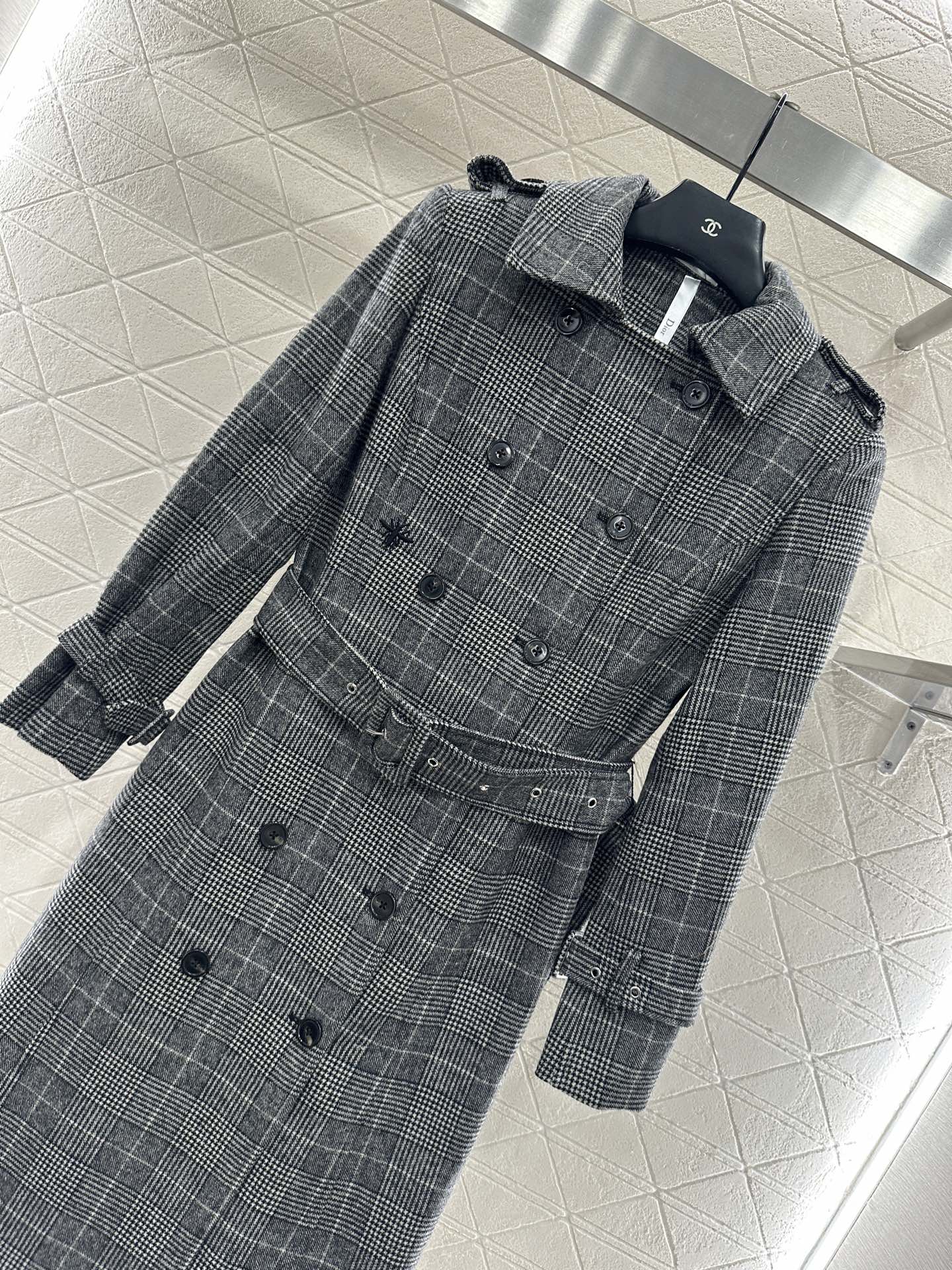 DIOR 25S LONG TRENCH COAT STYLE 302