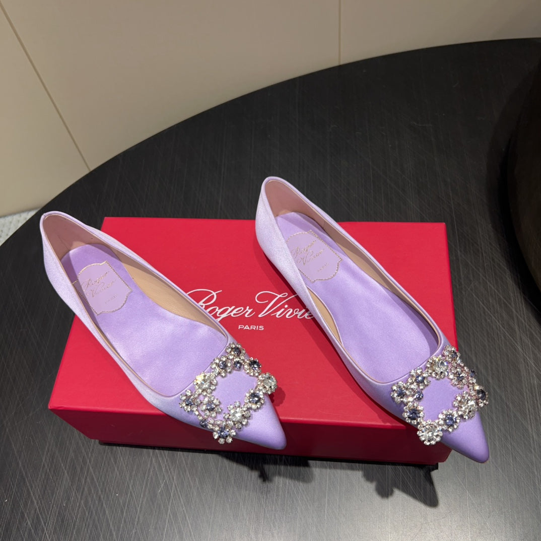 ROGER VIVIER 25S GRETE BALLET FLATS IN LAVENDER SILK WITH EMBELLISHED CRYSTALS