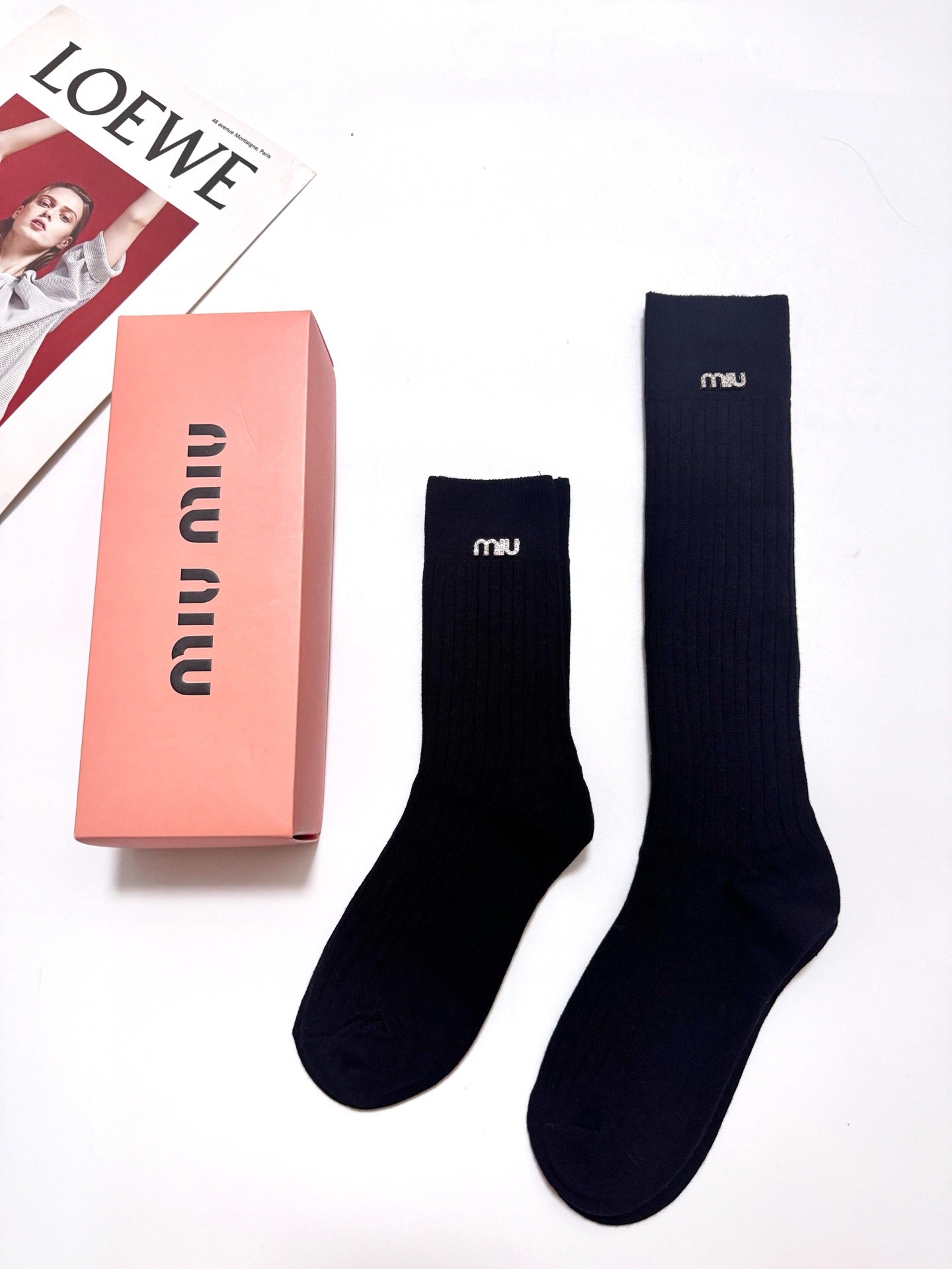 MIUMIU 26S CREW SOCKS 417715 (1 BOX)