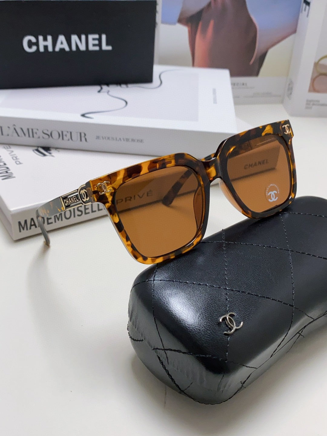 CHANEL 26S  ROUNDED SQUARE FRAME IN ACETATE 404624