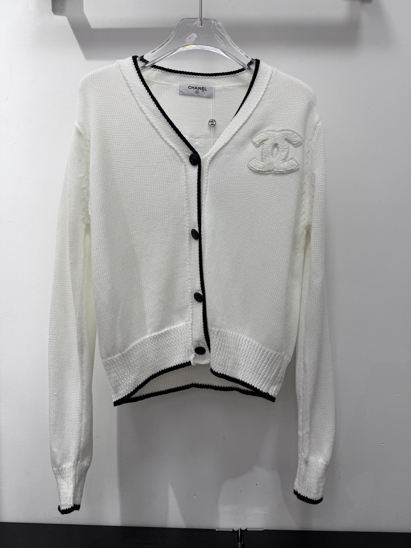 CHANEL 26S KNIT CARDIGAN 1693