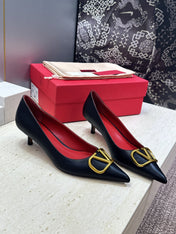 VALENTINO 26S HIGH HEELS 40 MM IN BLACK CALFSKIN WITH GOLD HARDWARE