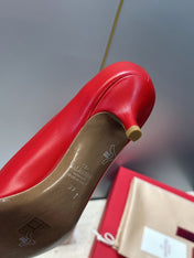 VALENTINO 26S HIGH HEELS 40 MM IN RED CALFSKIN WITH GOLD HARDWARE