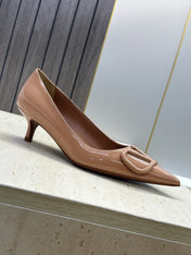 VALENTINO 26S HIGH HEELS 40 MM IN NUDE PATENT CALFSKIN