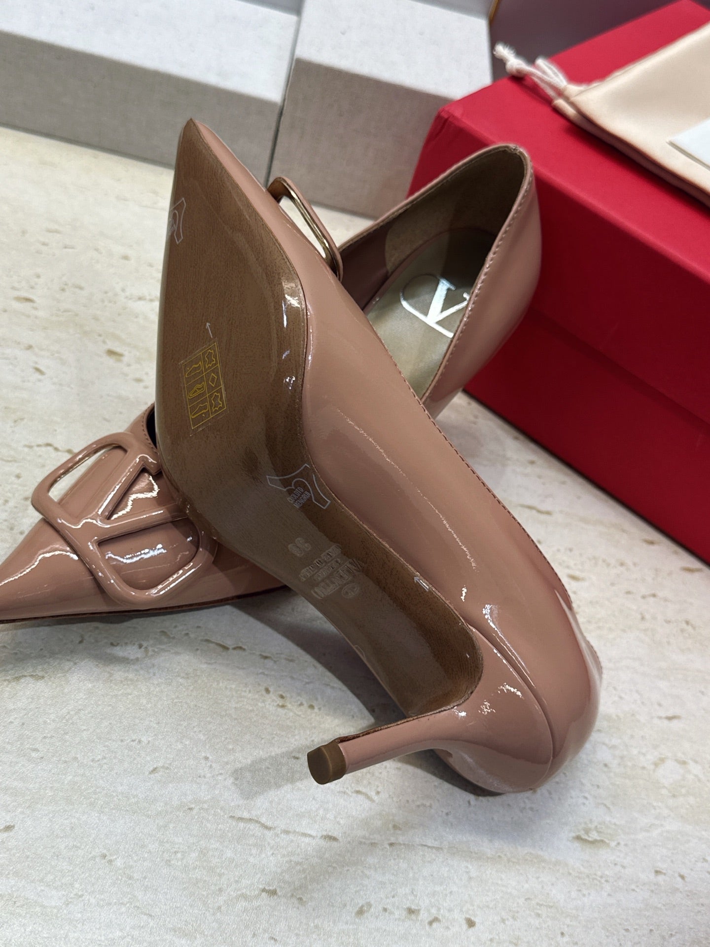VALENTINO 26S HIGH HEELS 80 MM IN NUDE PATENT CALFSKIN
