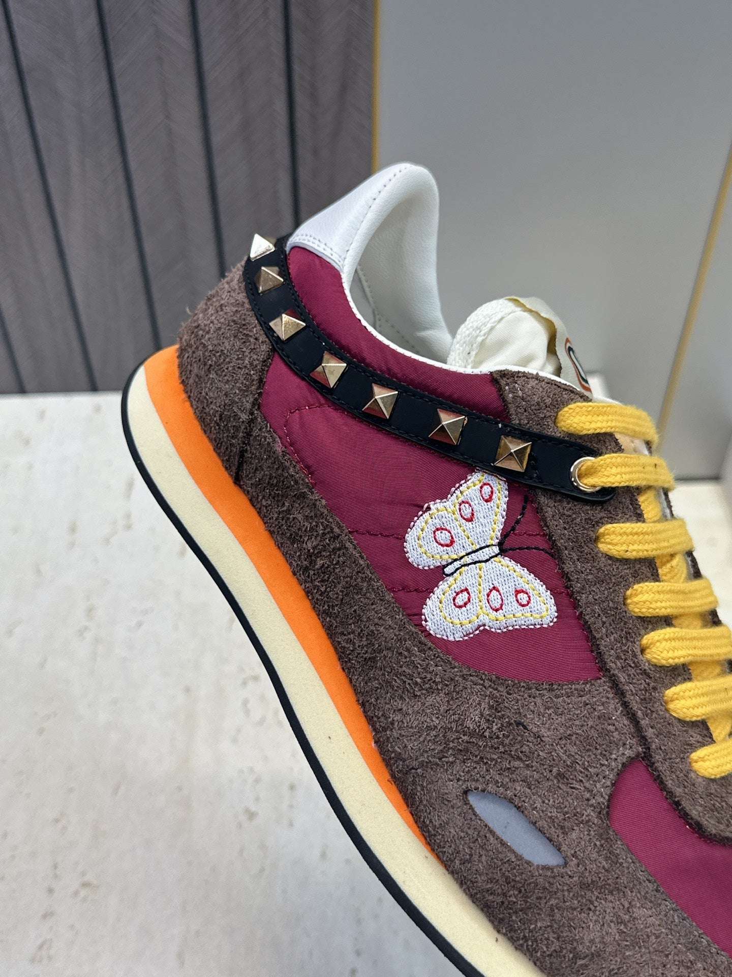 VALENTINO 26S BUTTERFLY EMBROIDERED SNEAKERS IN BROWN SUEDE & RED FABRIC